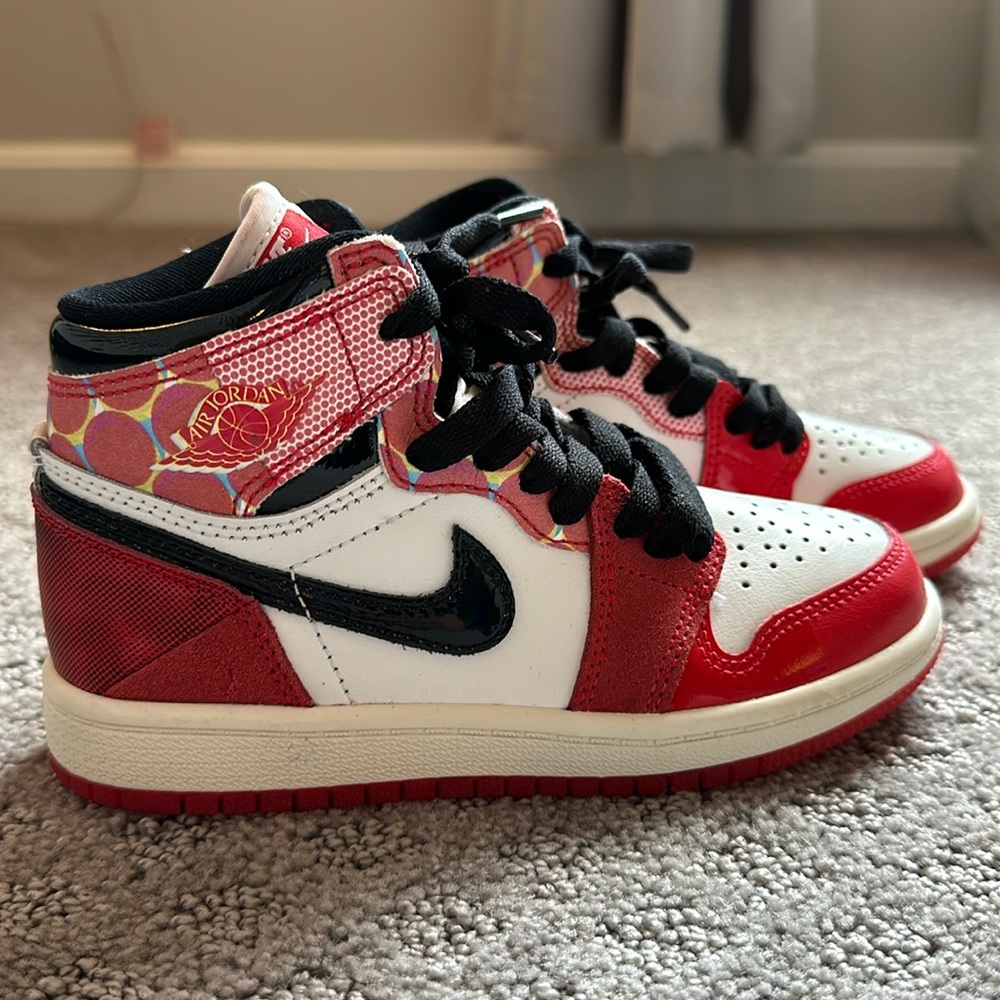 Kids Jordan 1 Retro OG x Marvel High Spider-Man: Across the Spider-Verse 12C